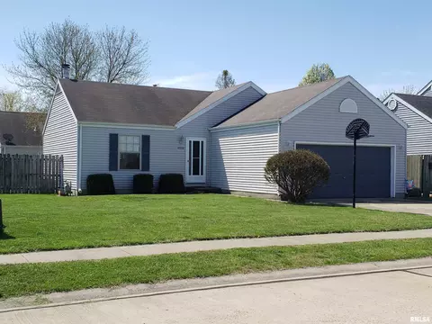 4008 Hoffman Dr, Springfield, IL 62707