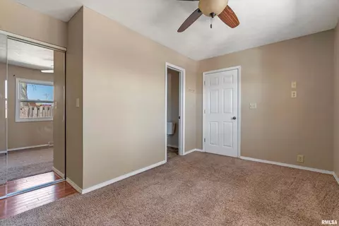 604 S Kickapoo St, Lincoln, IL 62656 photo 24