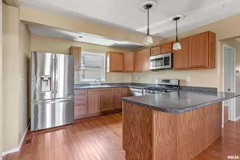 604 S Kickapoo St, Lincoln, IL 62656 photo 19
