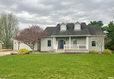 3074 Castlebury Pl, Galesburg, IL 61401