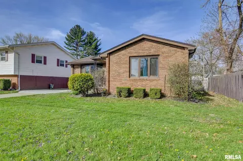 61 Adloff Ln, Springfield, IL 62703 photo 3