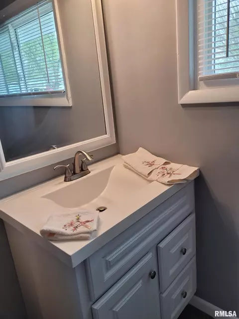 999 Riddle Hill Rd, Springfield, IL 62711 photo 24