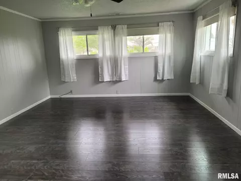 999 Riddle Hill Rd, Springfield, IL 62711 photo 14
