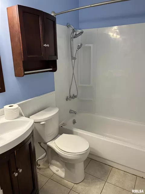1829 Stonehenge Rd, Springfield, IL 62702 photo 7