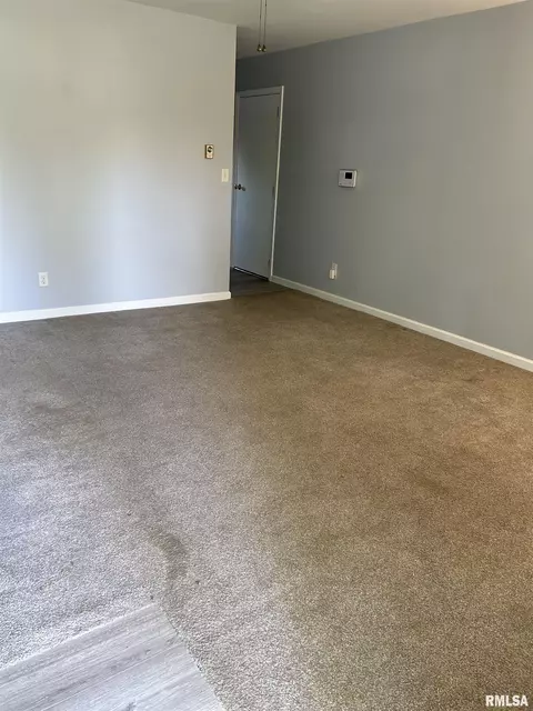 1829 Stonehenge Rd, Springfield, IL 62702 photo 4