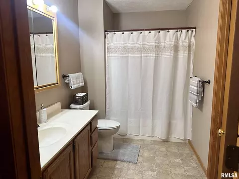 4525 Venetian Dr, Springfield, IL 62703 photo 5