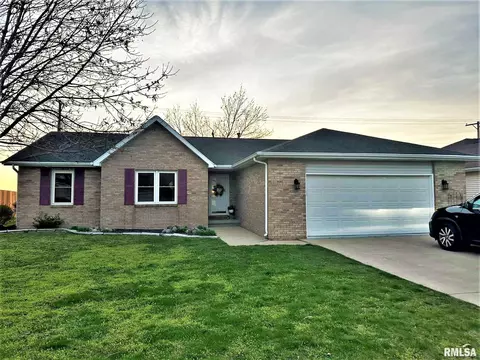 4525 Venetian Dr, Springfield, IL 62703 photo 1