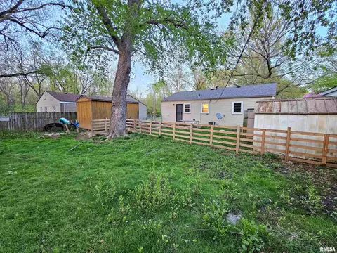7 Bryant Ln, Springfield, IL 62702 photo 18