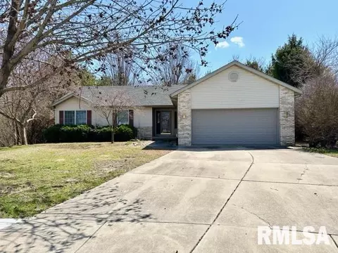 5204 Turnstone Rd, Springfield, IL 62707