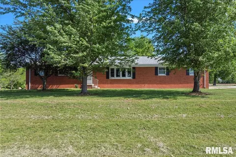 10303 Boyd Farm Rd, Rochester, IL 62563