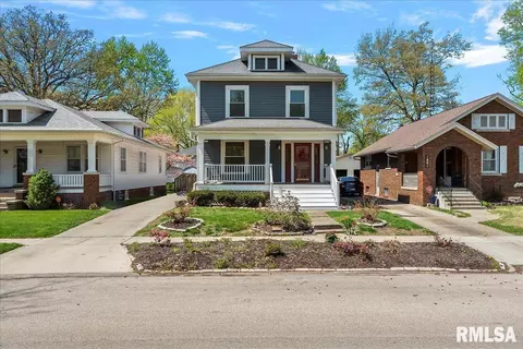 1805 S Lowell, Springfield, IL 62704