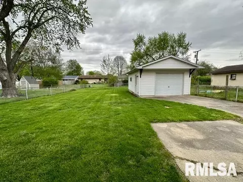 1912 Stonehenge Rd, Springfield, IL 62702 photo 4