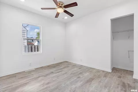 2420 S 5th St, Springfield, IL 62703 photo 15