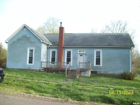 212 N Adams St, Clayton, IL 62324