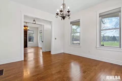 630 N 5th St, Springfield, IL 62702 photo 14