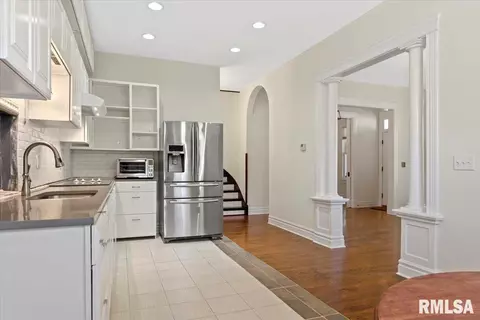 630 N 5th St, Springfield, IL 62702 photo 16