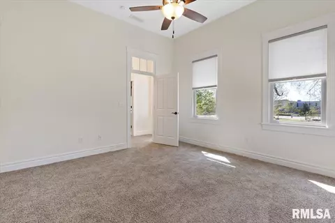630 N 5th St, Springfield, IL 62702 photo 35