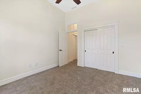 630 N 5th St, Springfield, IL 62702 photo 33