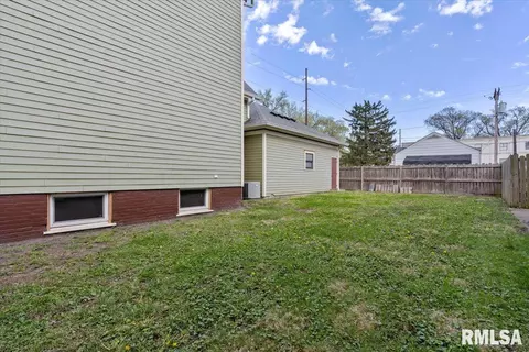 630 N 5th St, Springfield, IL 62702 photo 50