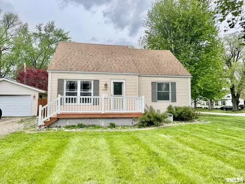 2019 Lee St, Springfield, IL 62703