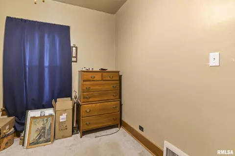 2165 S 12th St, Springfield, IL 62703 photo 11