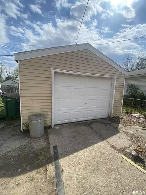 1608 Melrose St, Springfield, IL 62703 photo 3