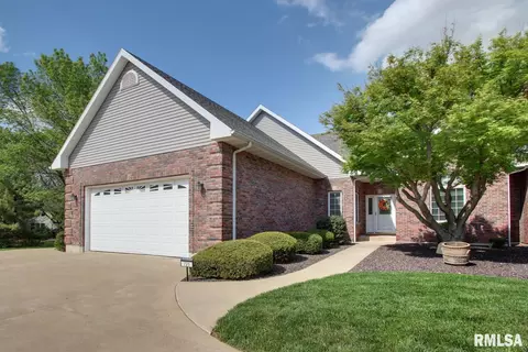 721 Eagle Trce, Quincy, IL 62305