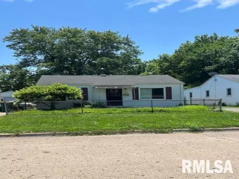 2044 E Monroe, Springfield, IL 62703 photo 1