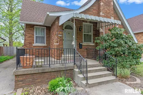 2015 S State St, Springfield, IL 62704 photo 3