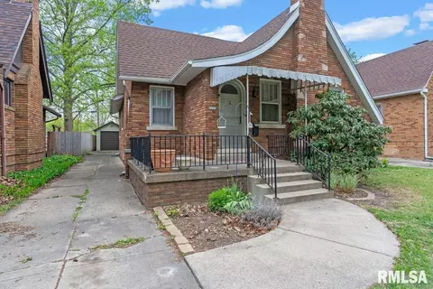 2015 S State St, Springfield, IL 62704