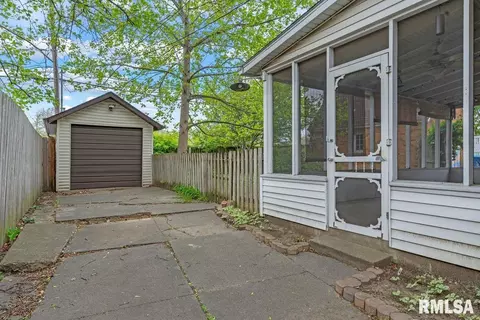2015 S State St, Springfield, IL 62704 photo 39