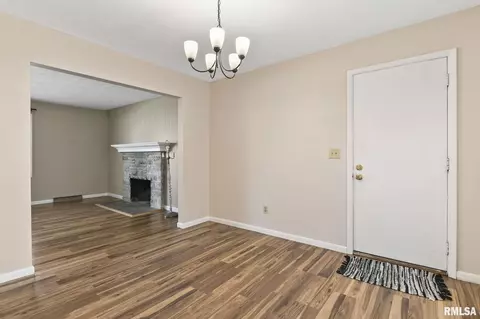 2206 Makemie Ave, Springfield, IL 62704 photo 7
