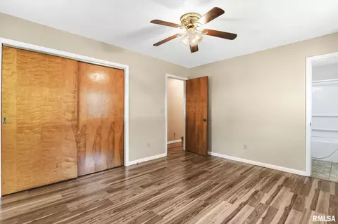 2206 Makemie Ave, Springfield, IL 62704 photo 14