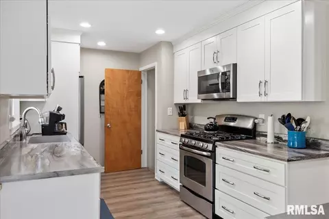 12 Oxford Rd, Springfield, IL 62702 photo 13