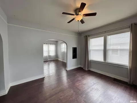 2133 N 8th St, Springfield, IL 62702 photo 17