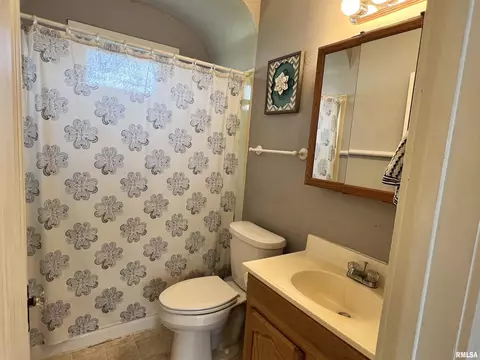 2133 N 8th St, Springfield, IL 62702 photo 12