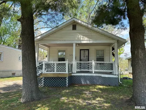 2239 E Adams St, Springfield, IL 62703