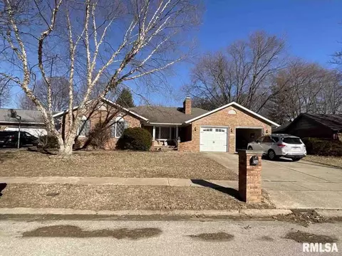 216 Norwalk Rd, Springfield, IL 62704