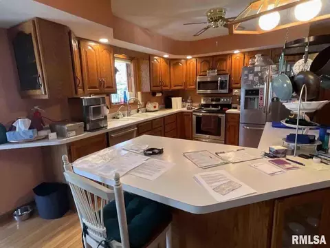 216 Norwalk Rd, Springfield, IL 62704 photo 4