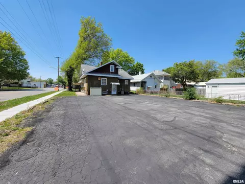 1728 S 7th St, Springfield, IL 62703 photo 5