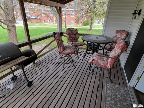 417 Logan St, Emden, IL 62635 photo 33