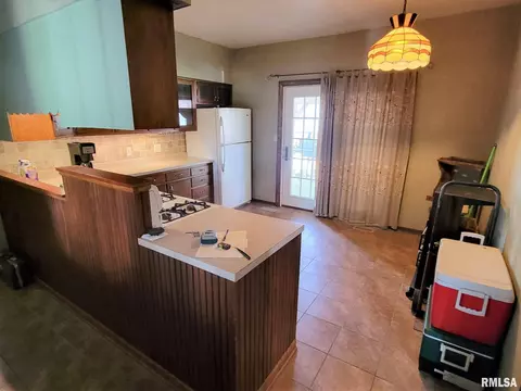 417 Logan St, Emden, IL 62635 photo 6