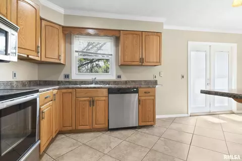 320 Whitefield Rd, Springfield, IL 62704 photo 13