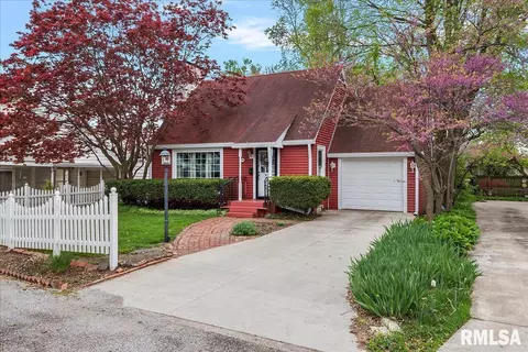 1141 S 4th Street Ct, Springfield, IL 62703 photo 2