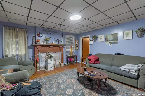 1036 N Rutledge St, Springfield, IL 62702 photo 3