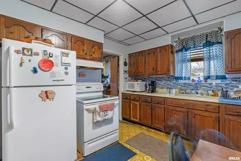 1036 N Rutledge St, Springfield, IL 62702 photo 10