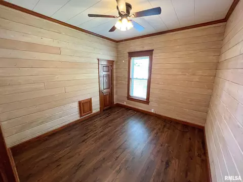 708 S Abba St, Gillespie, IL 62033 photo 25