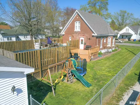708 S Abba St, Gillespie, IL 62033 photo 10
