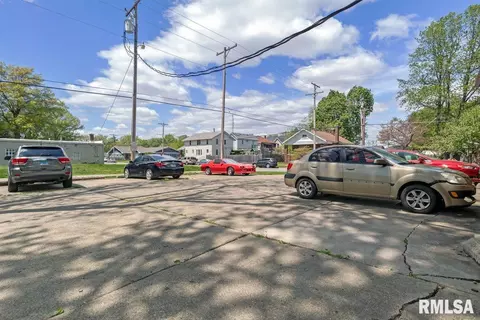 1001 S 1st St, Springfield, IL 62704 photo 6