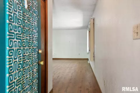 2320 E Lake Shore Dr, Springfield, IL 62712 photo 7